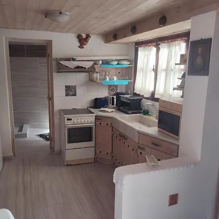 Mamidaki House