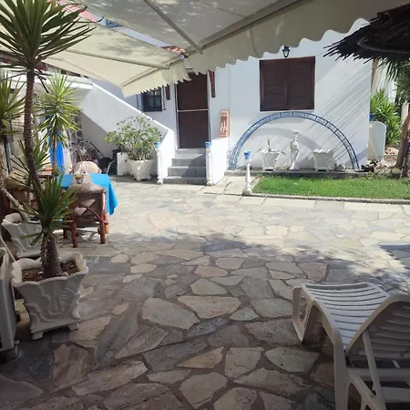 Mamidaki House